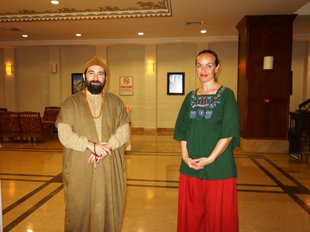 Emptier and Fuller: Pir Zia Inayat Khan on the Sacred Purpose of Sufism, with Ebru Şinik
